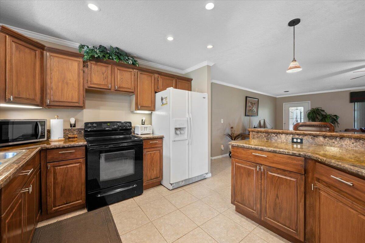 10420 151st Lane N