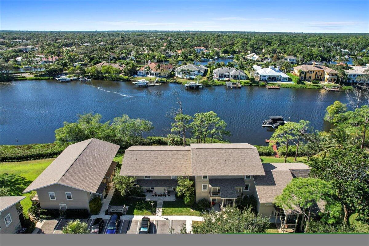 9110 SE Riverfront Terrace D