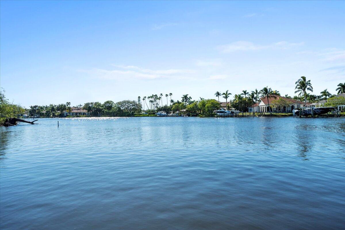 9110 SE Riverfront Terrace D