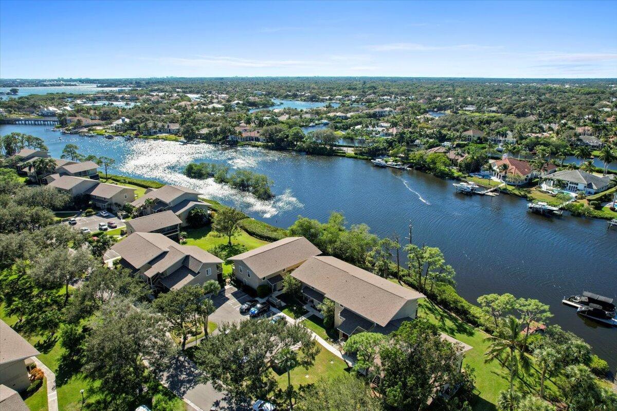 9110 SE Riverfront Terrace D