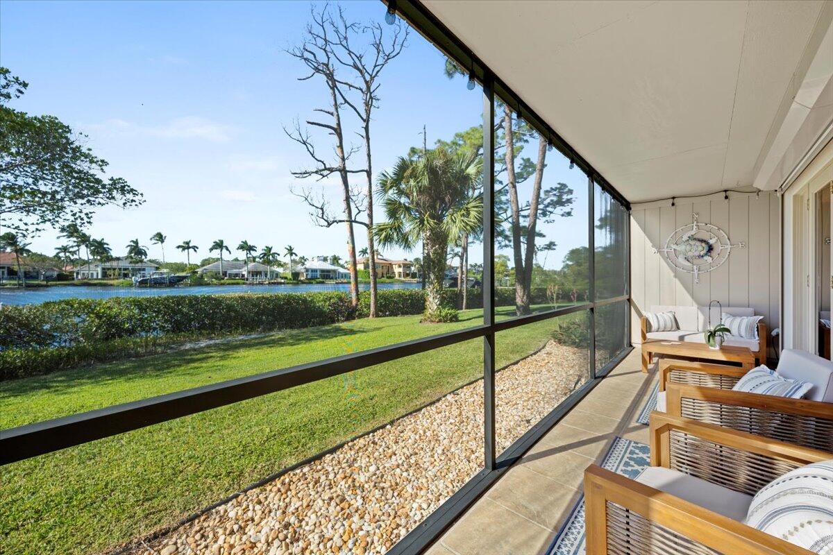 9110 SE Riverfront Terrace D