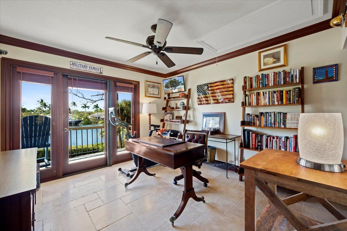 9110 SE Riverfront Terrace D