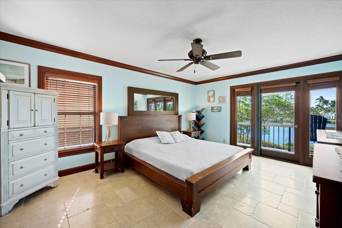 9110 SE Riverfront Terrace D