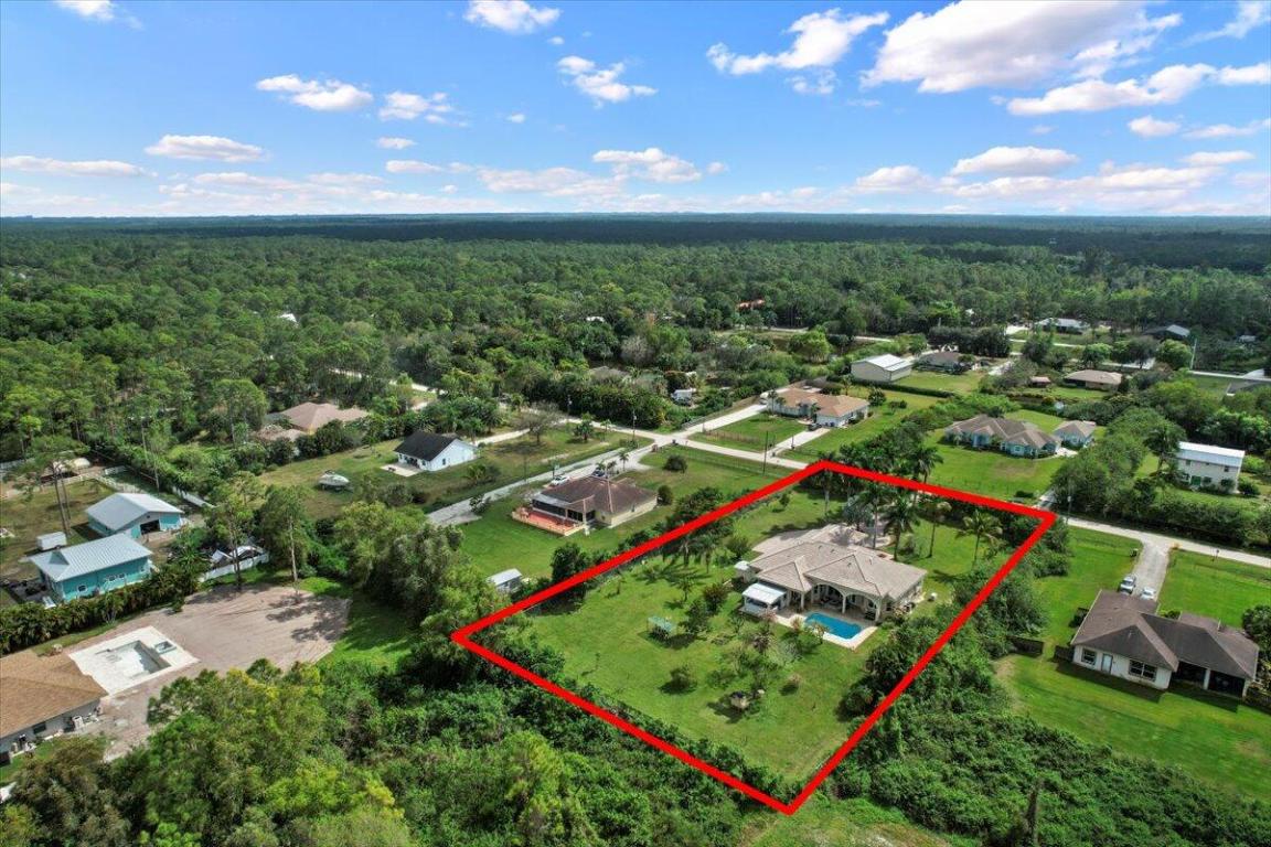 12381 152nd Street N