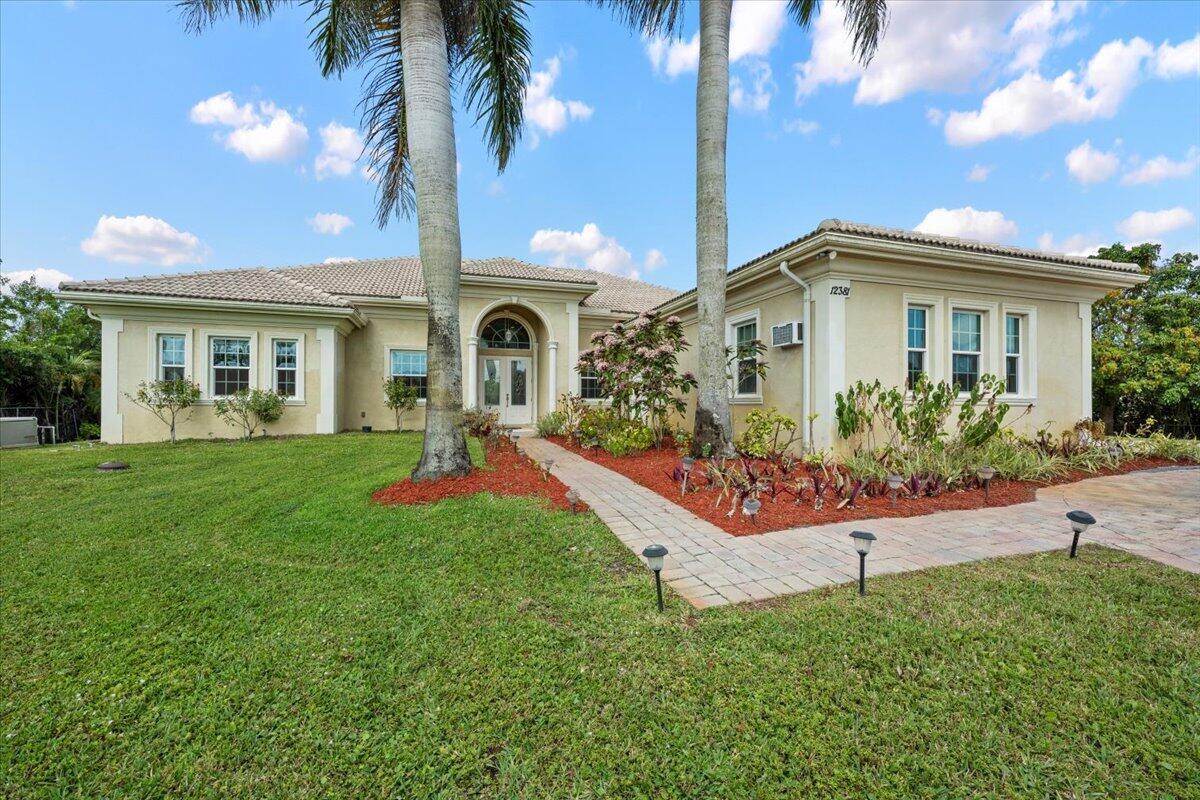 12381 152nd Street N