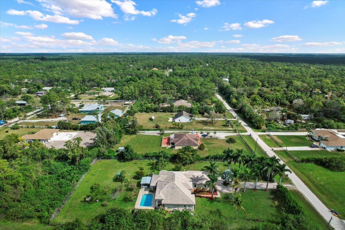 12381 152nd Street N