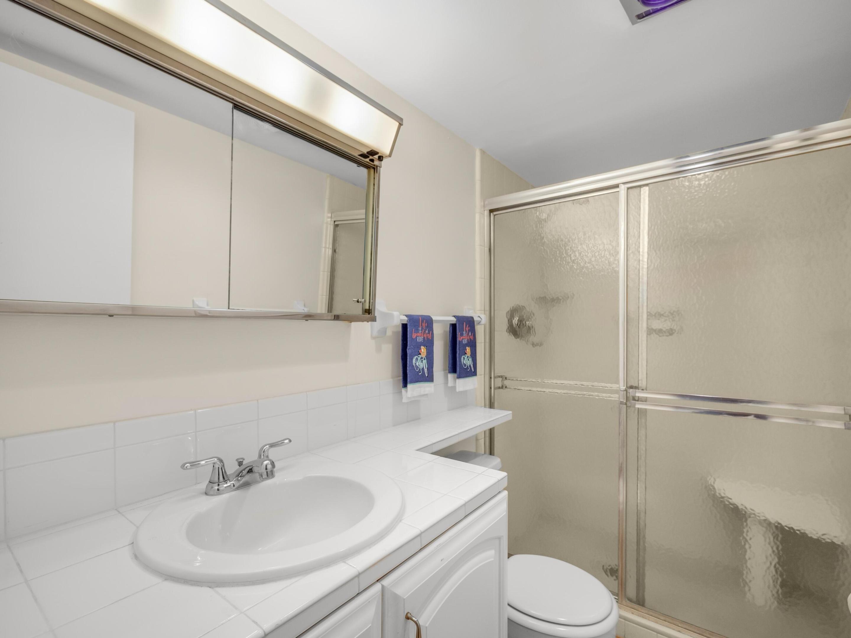 9 Westwood Avenue 105b