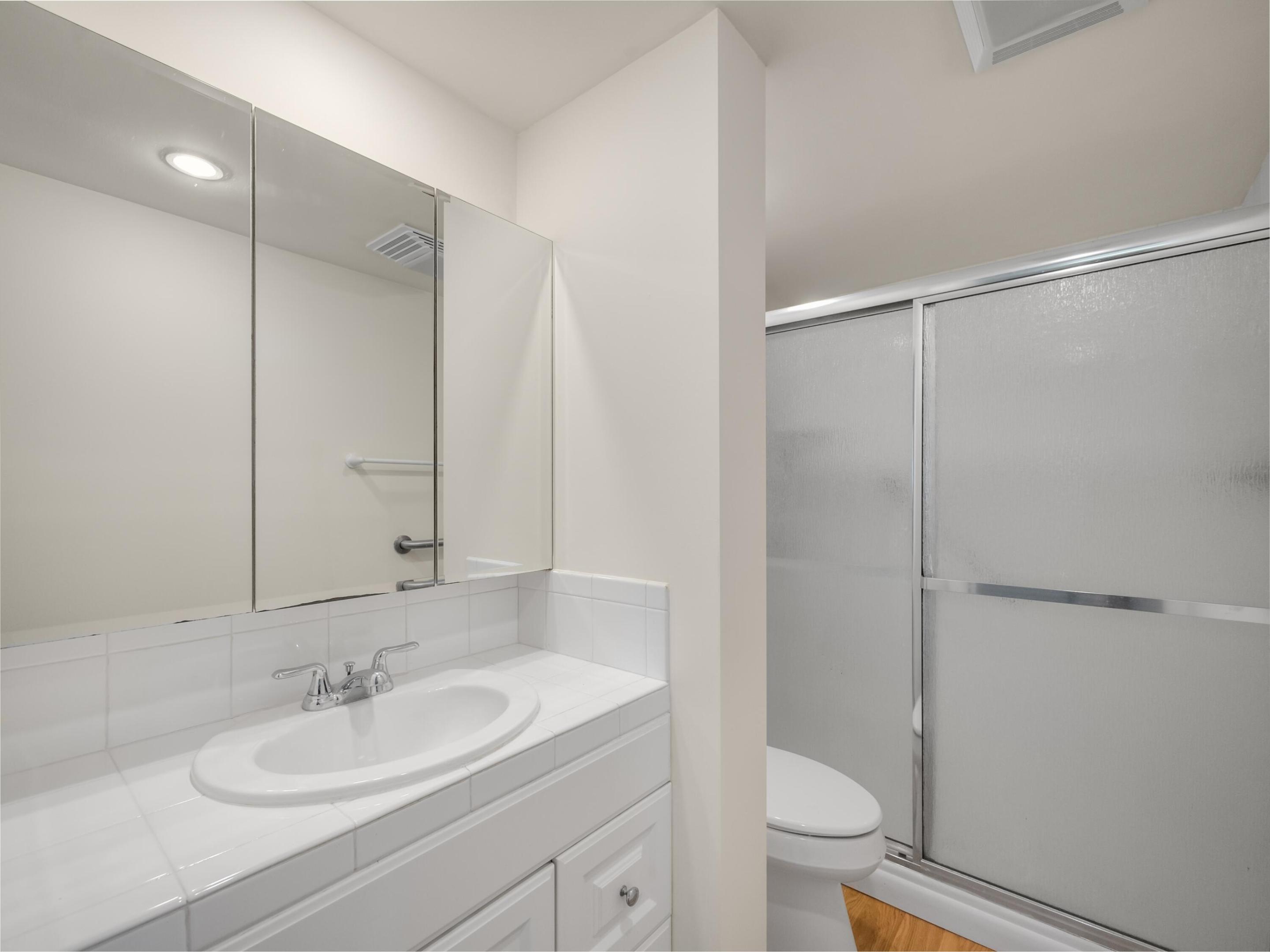 9 Westwood Avenue 105b