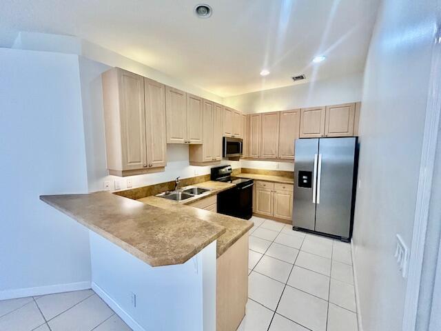 527 Commons Drive