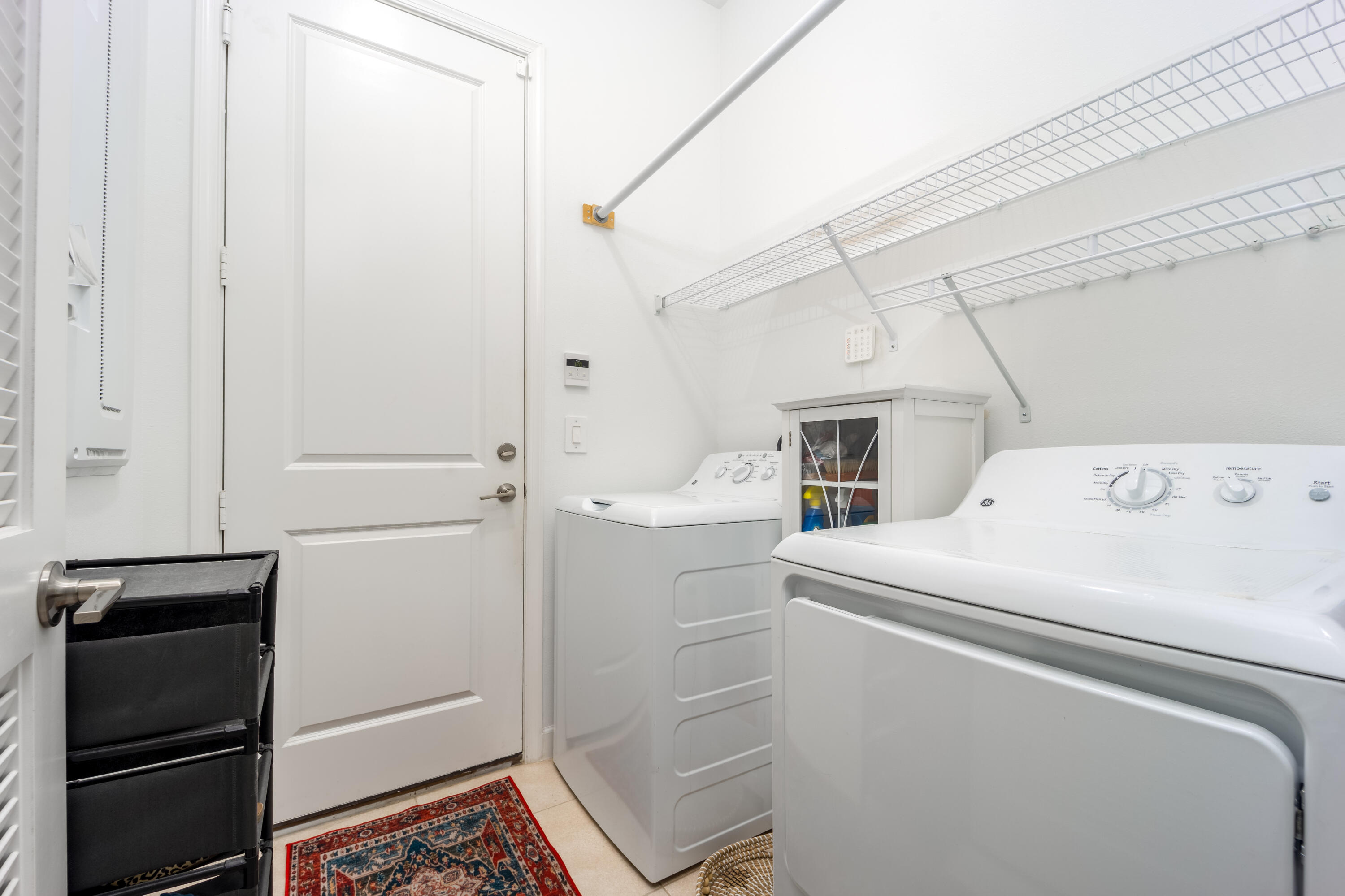 786 SE Woodbine Road