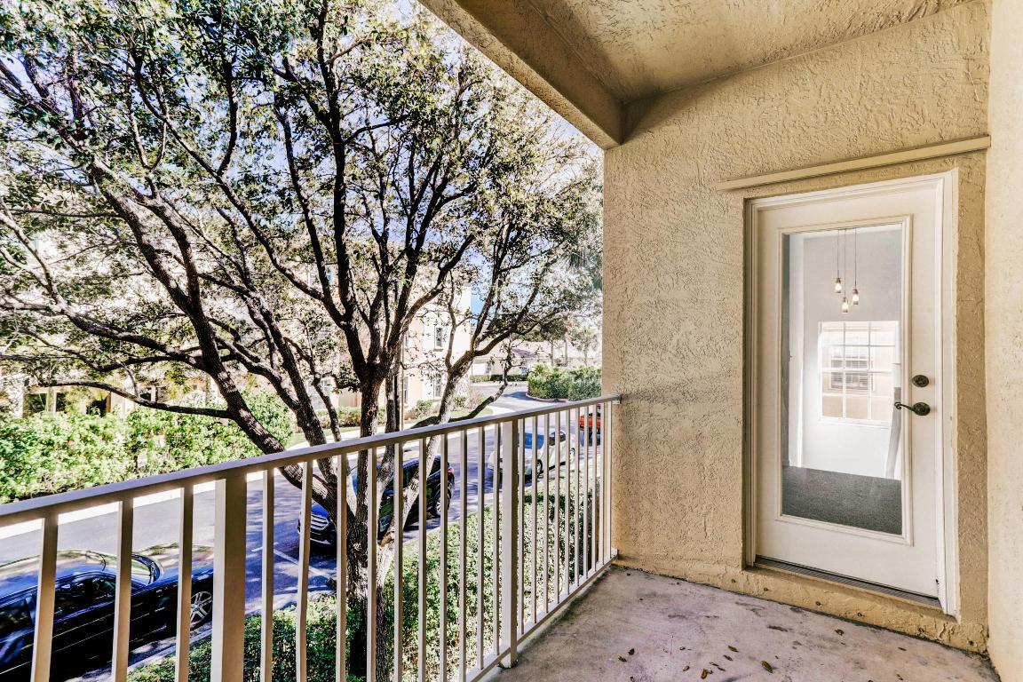 162 Village Boulevard H