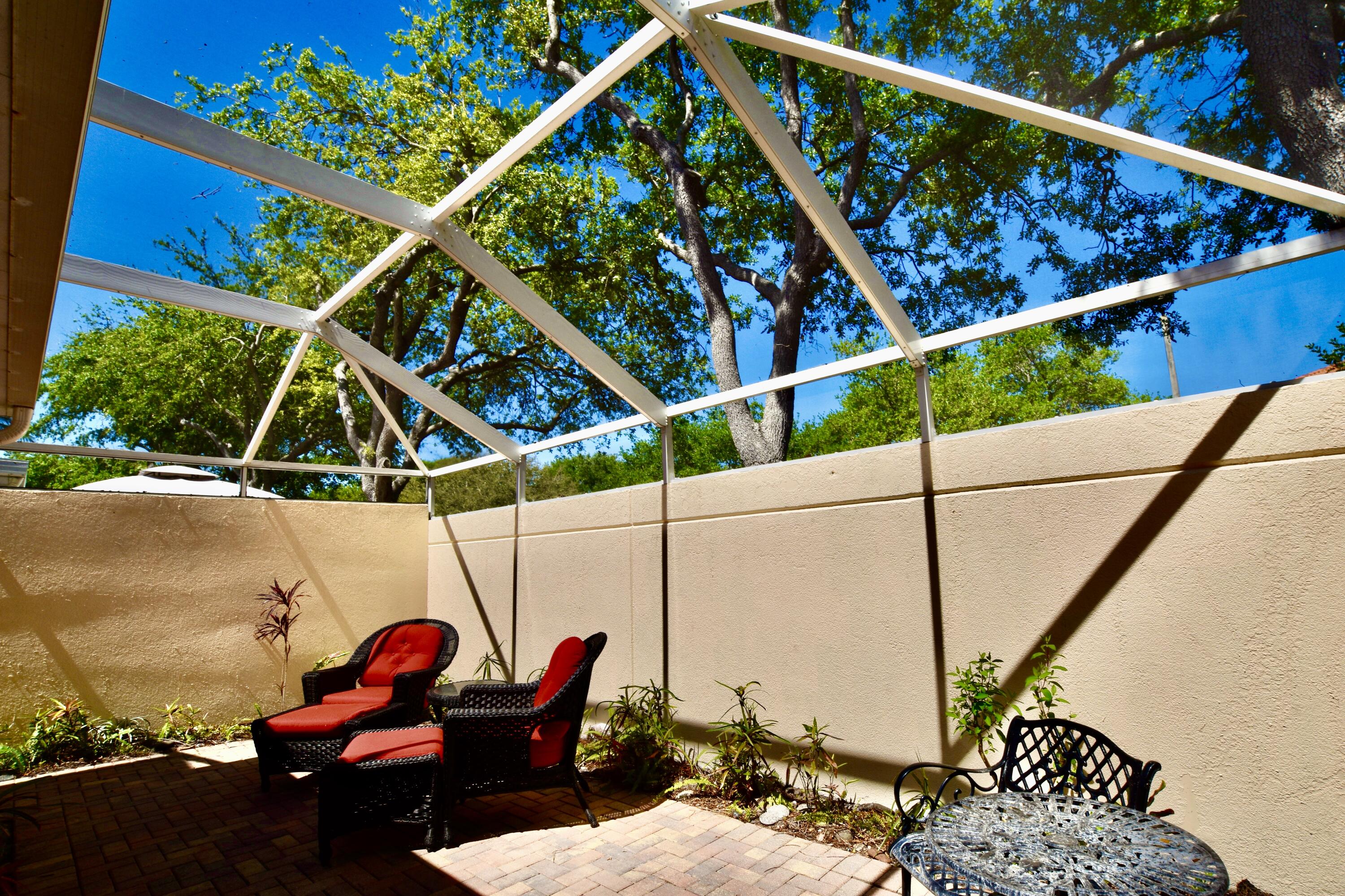 67 Tall Oaks Circle