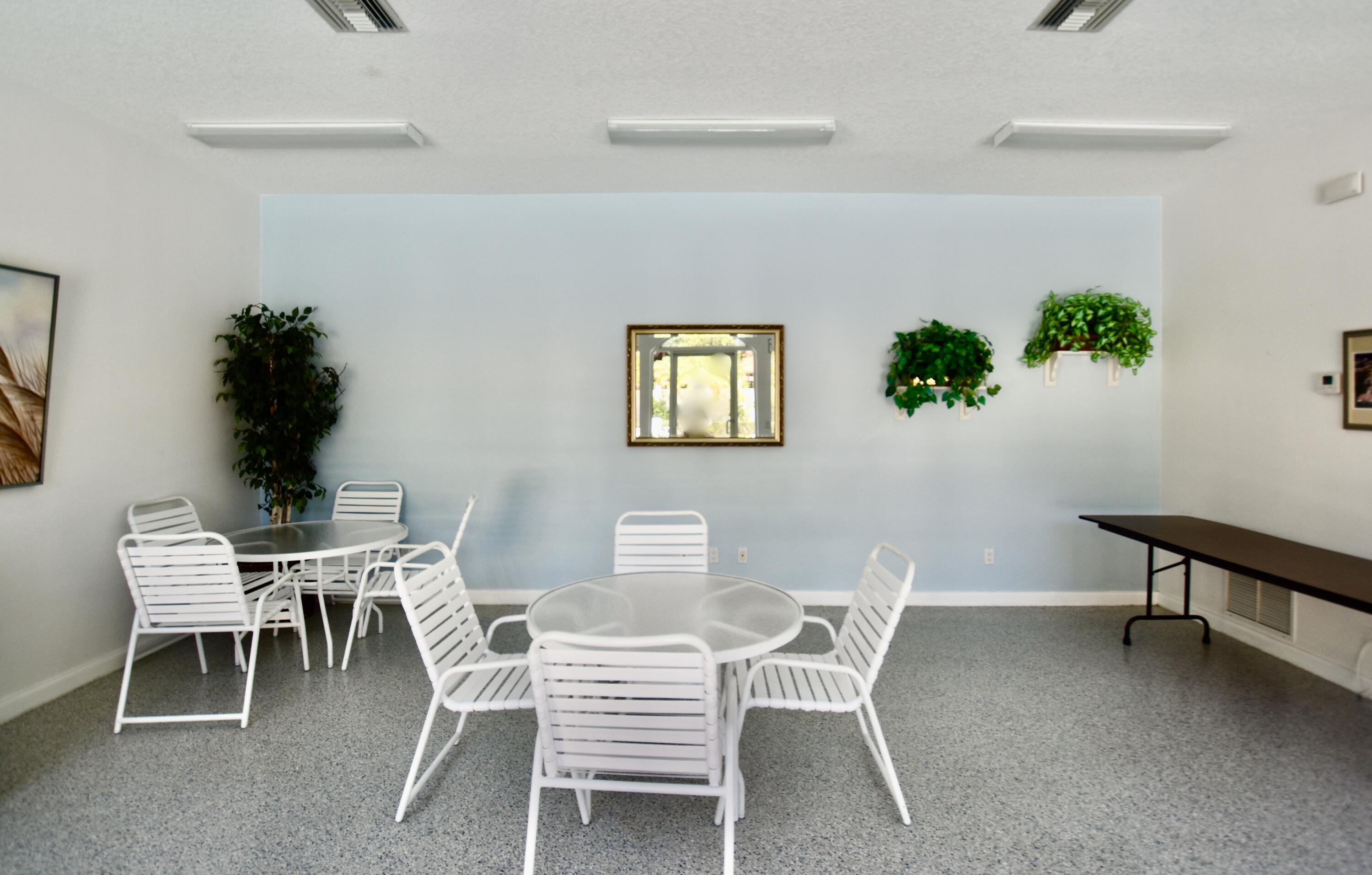 67 Tall Oaks Circle