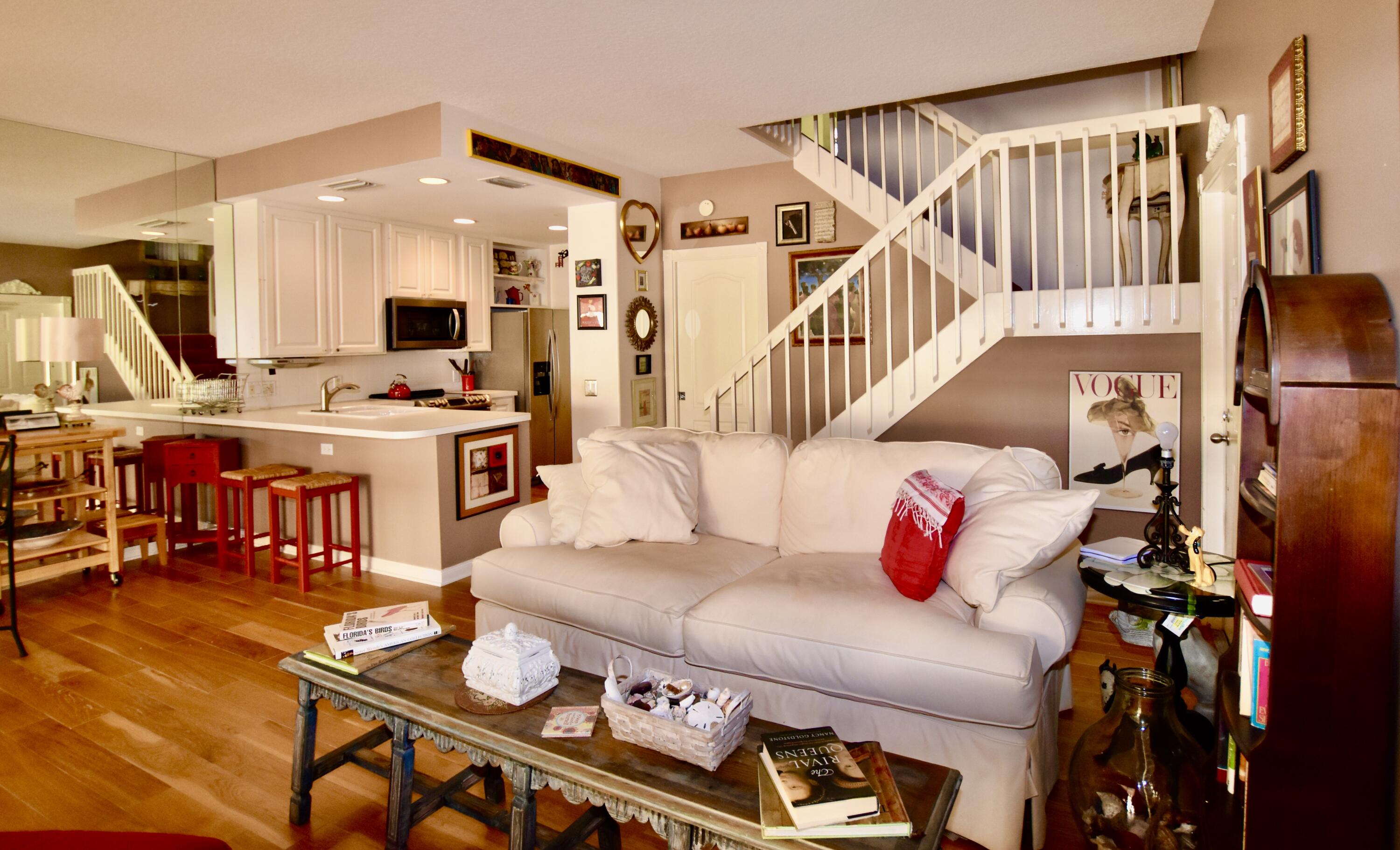 67 Tall Oaks Circle