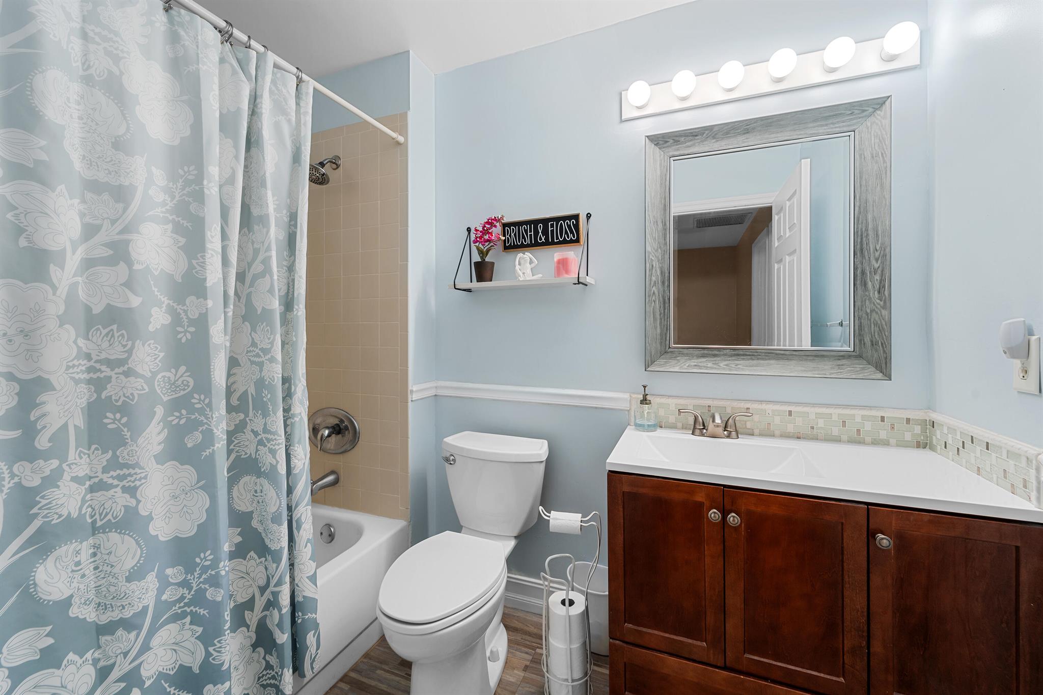 6151 Riverwalk Lane 2