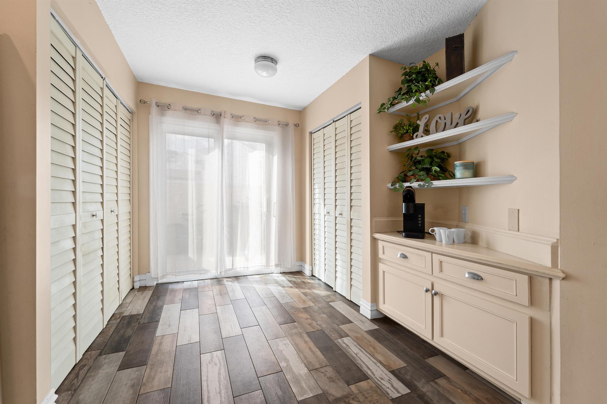 6151 Riverwalk Lane 2