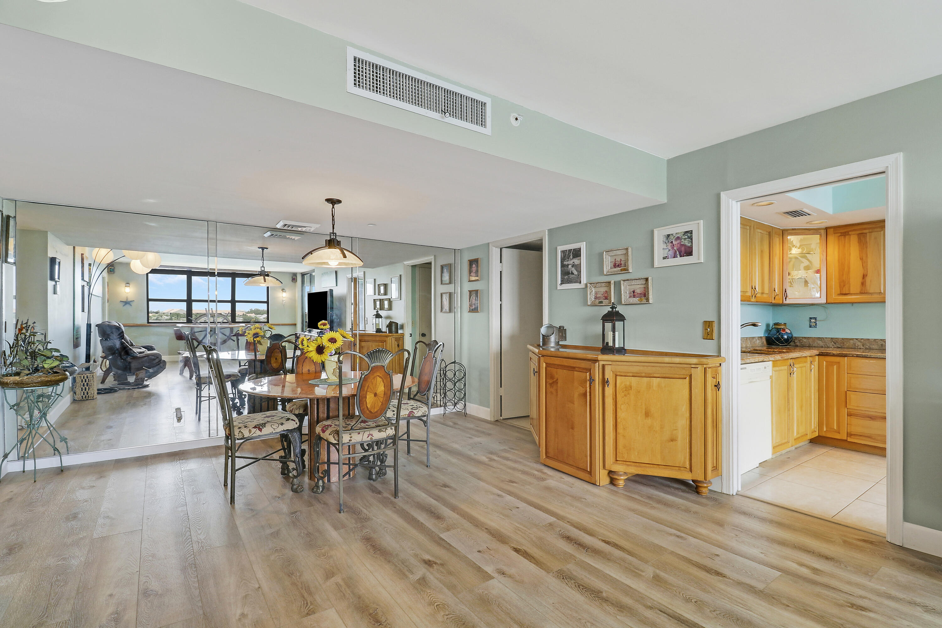 1542 Jupiter Cove Drive Unit: 602c