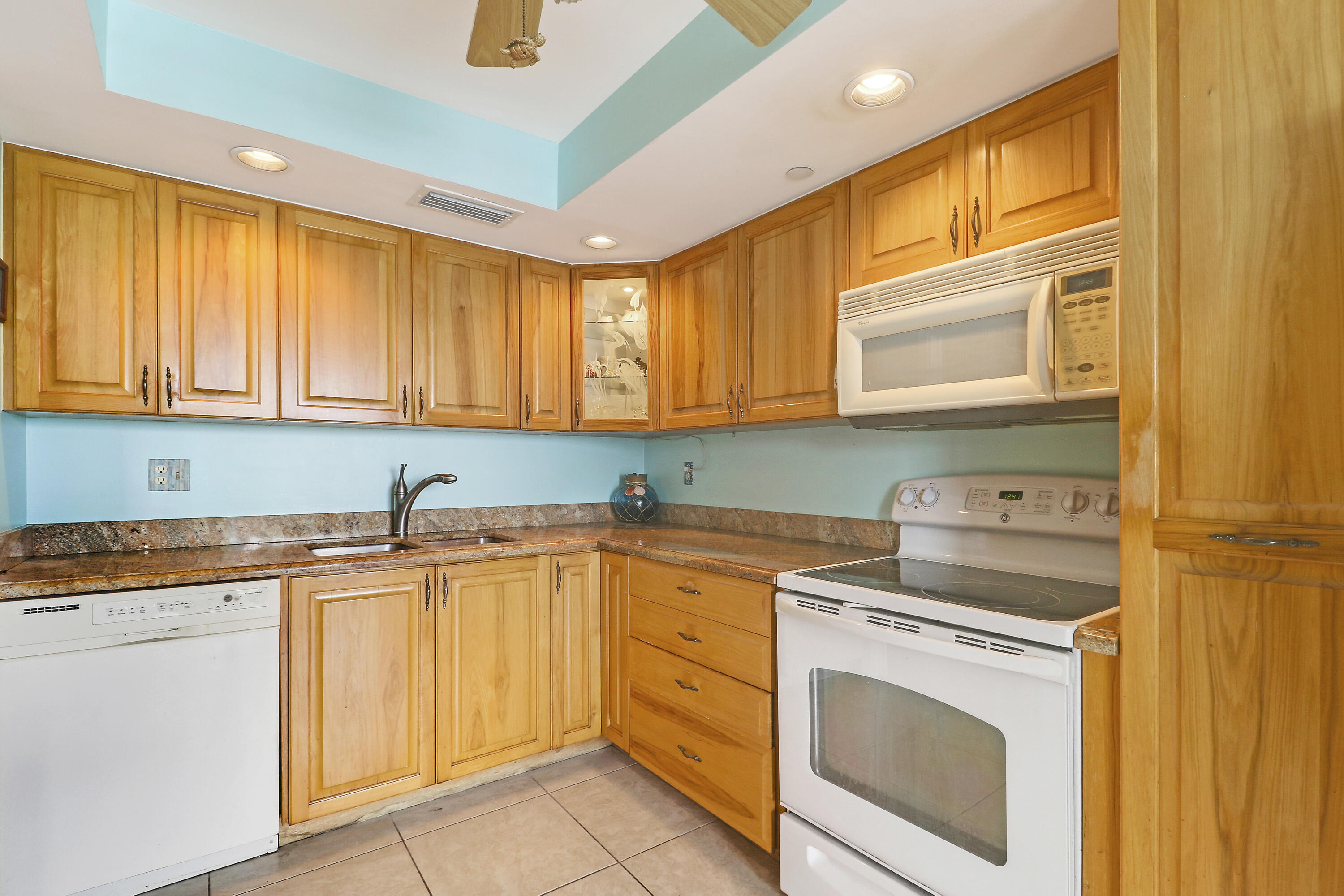 1542 Jupiter Cove Drive Unit: 602c