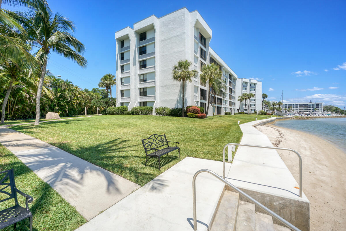 1542 Jupiter Cove Drive Unit: 602c