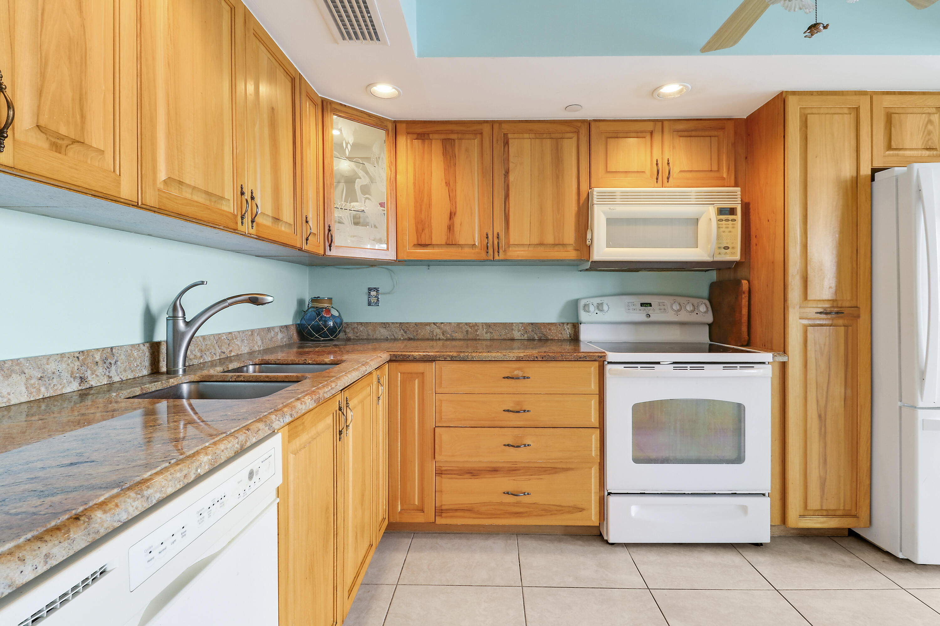 1542 Jupiter Cove Drive Unit: 602c