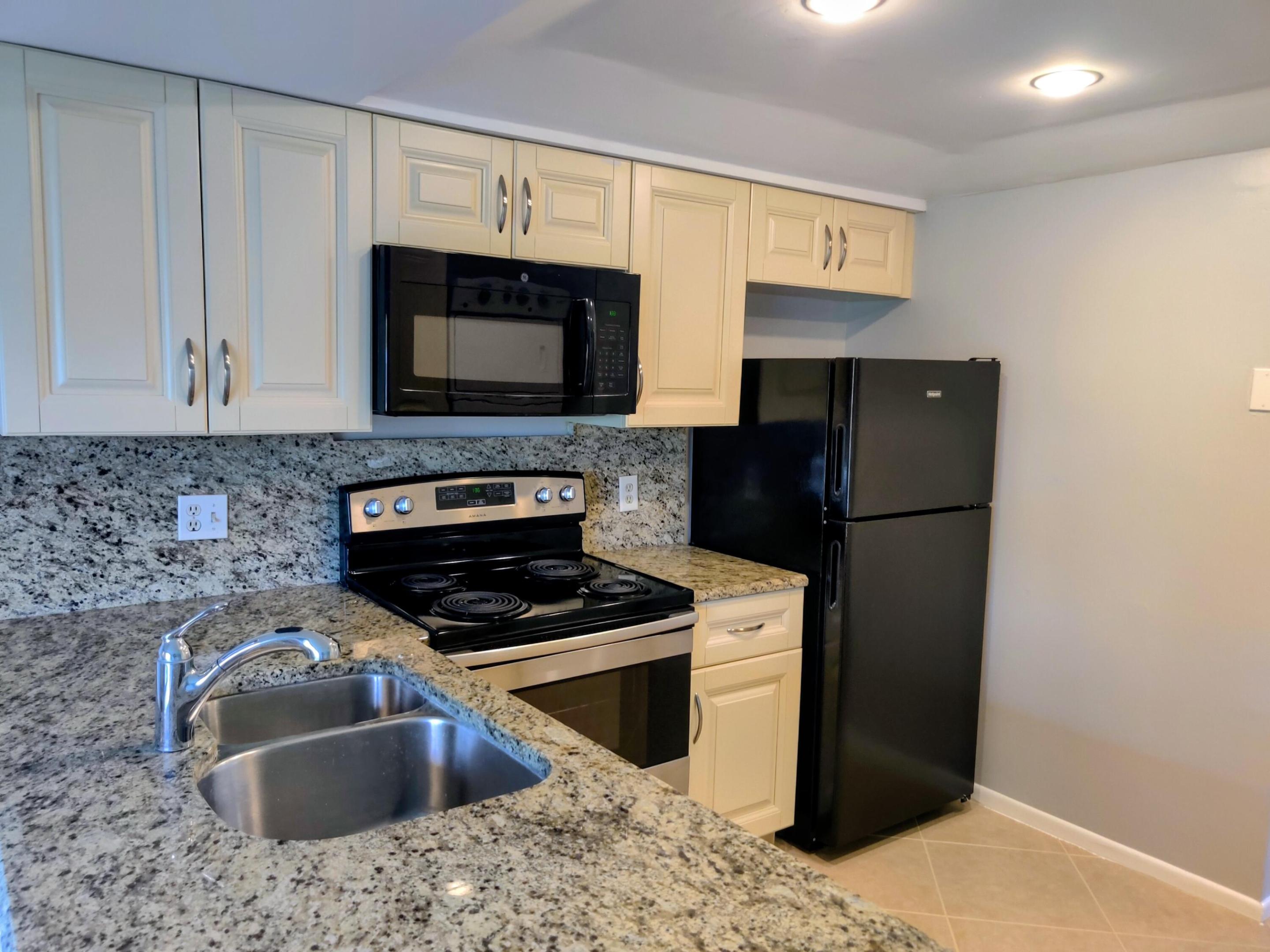 1605 S Us Highway 1 B404