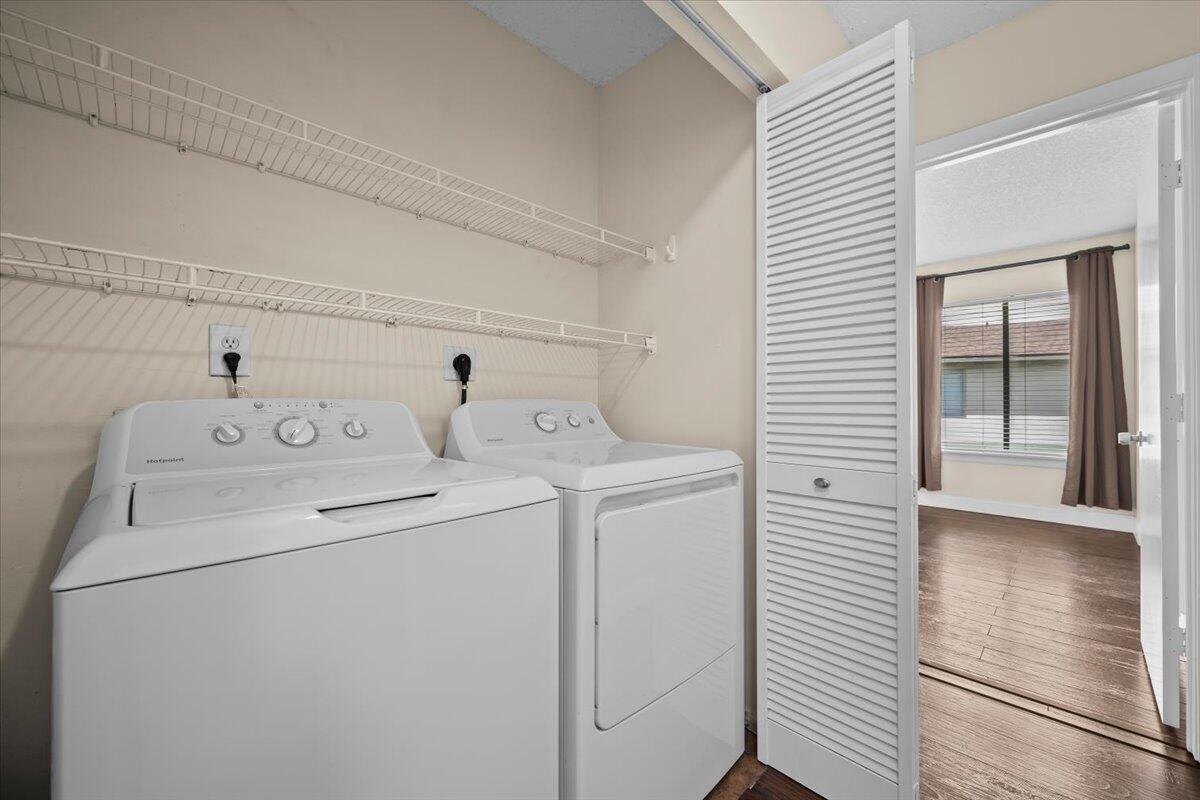 6489 Chasewood Drive E E