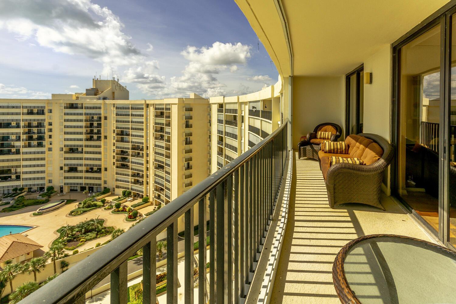 400 Ocean Trail Way 1405