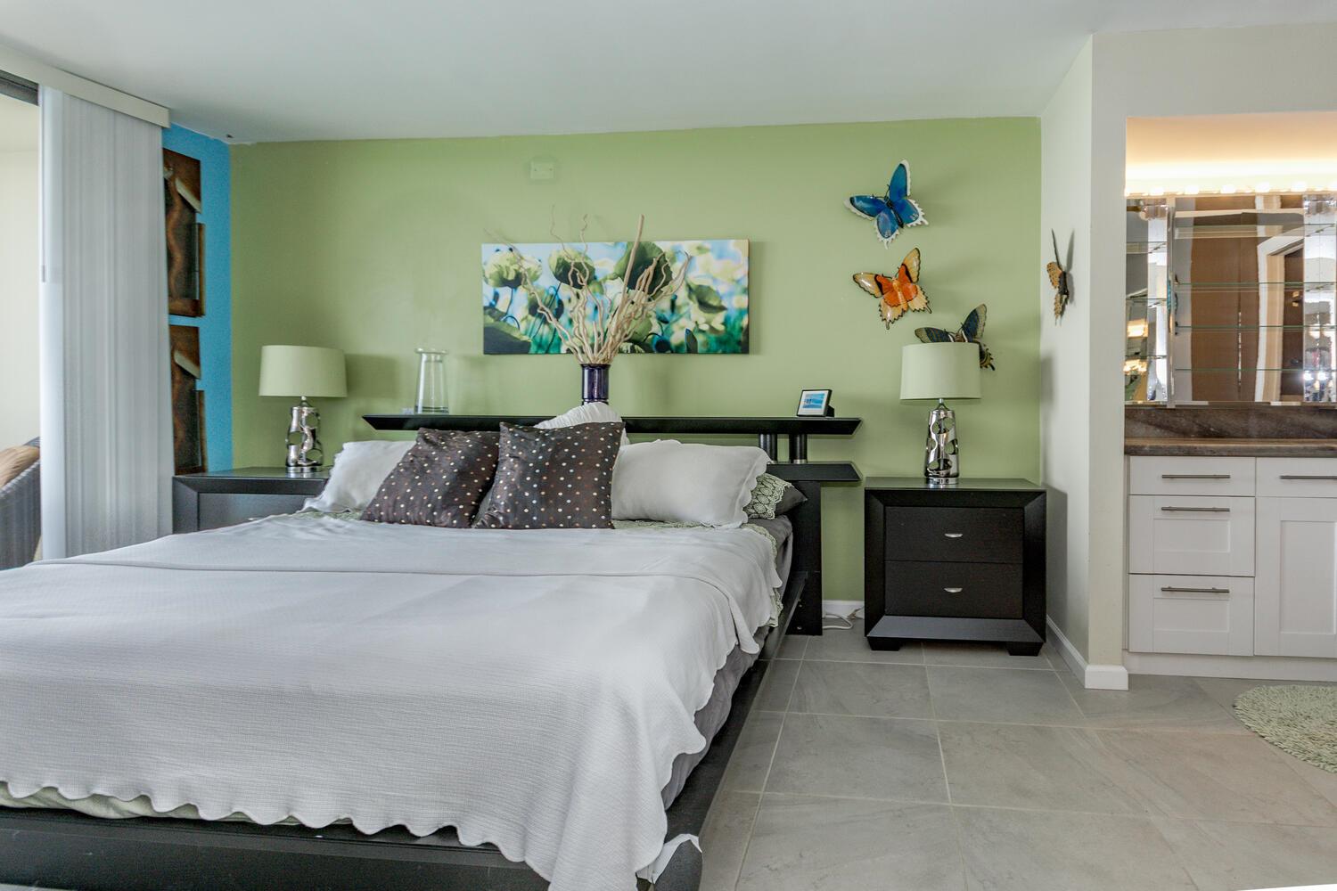 400 Ocean Trail Way 1405