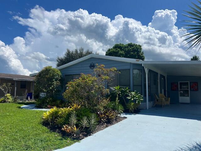 2842 SW Toronado Trail