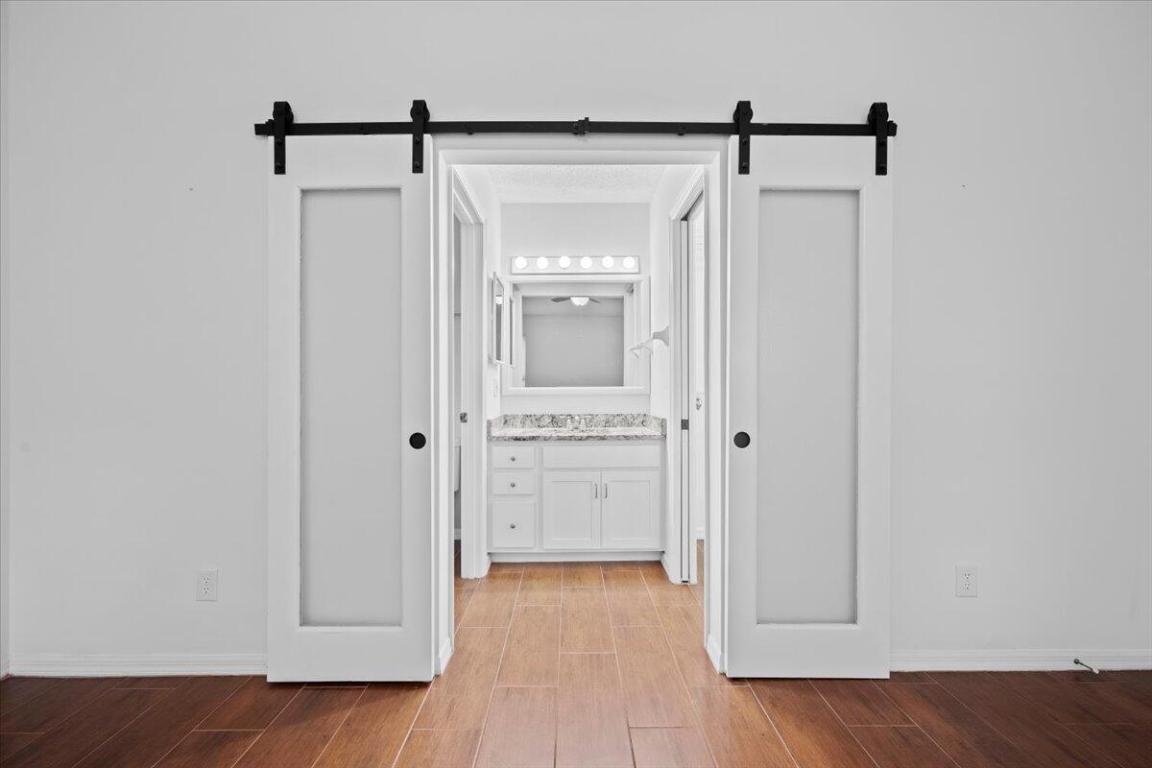 2744 SE Tropical East Circle