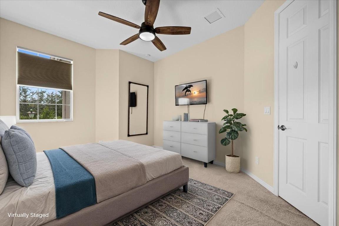 535 SW Glen Crest Way