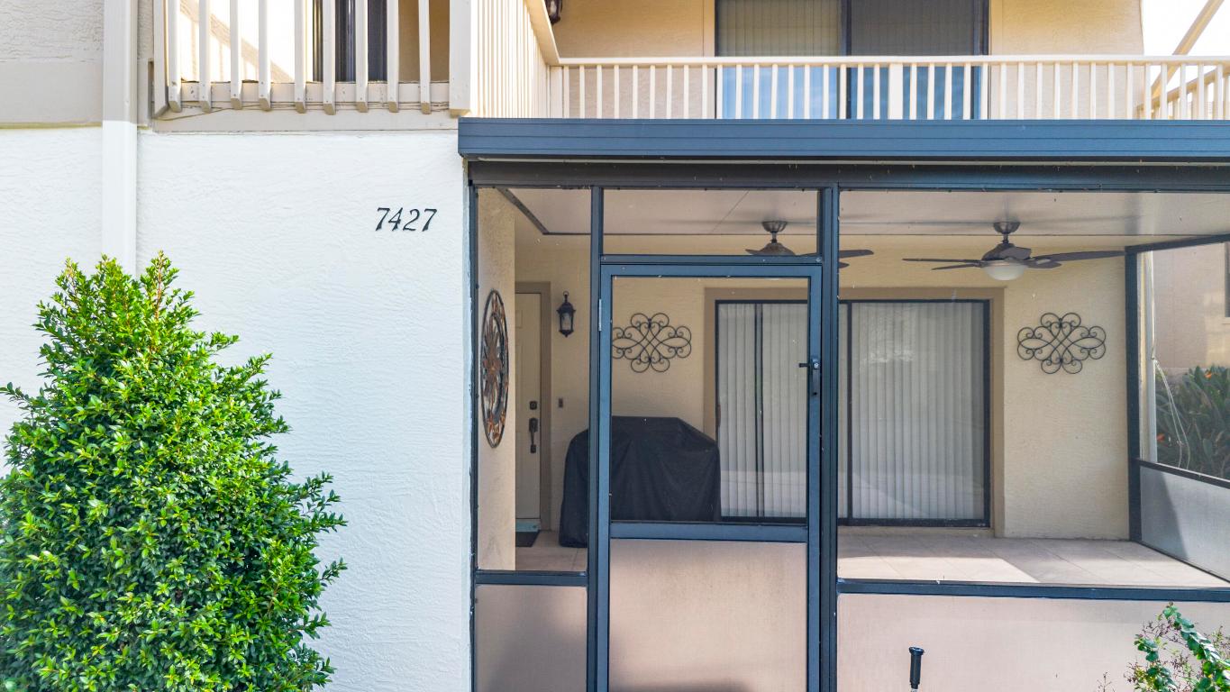 7427 SE Jamestown Terrace