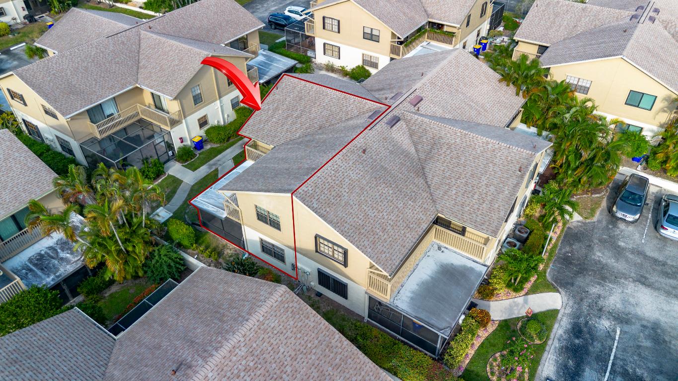 7427 SE Jamestown Terrace