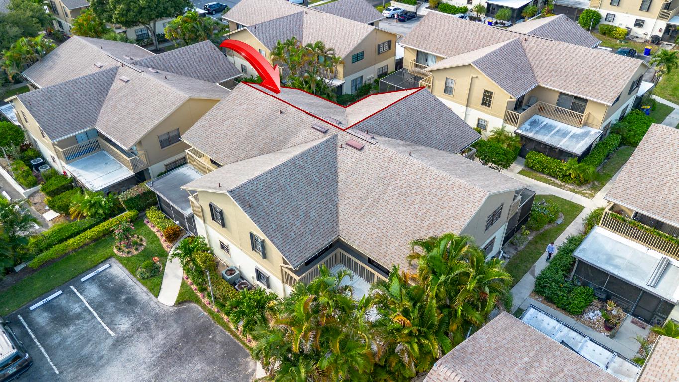 7427 SE Jamestown Terrace