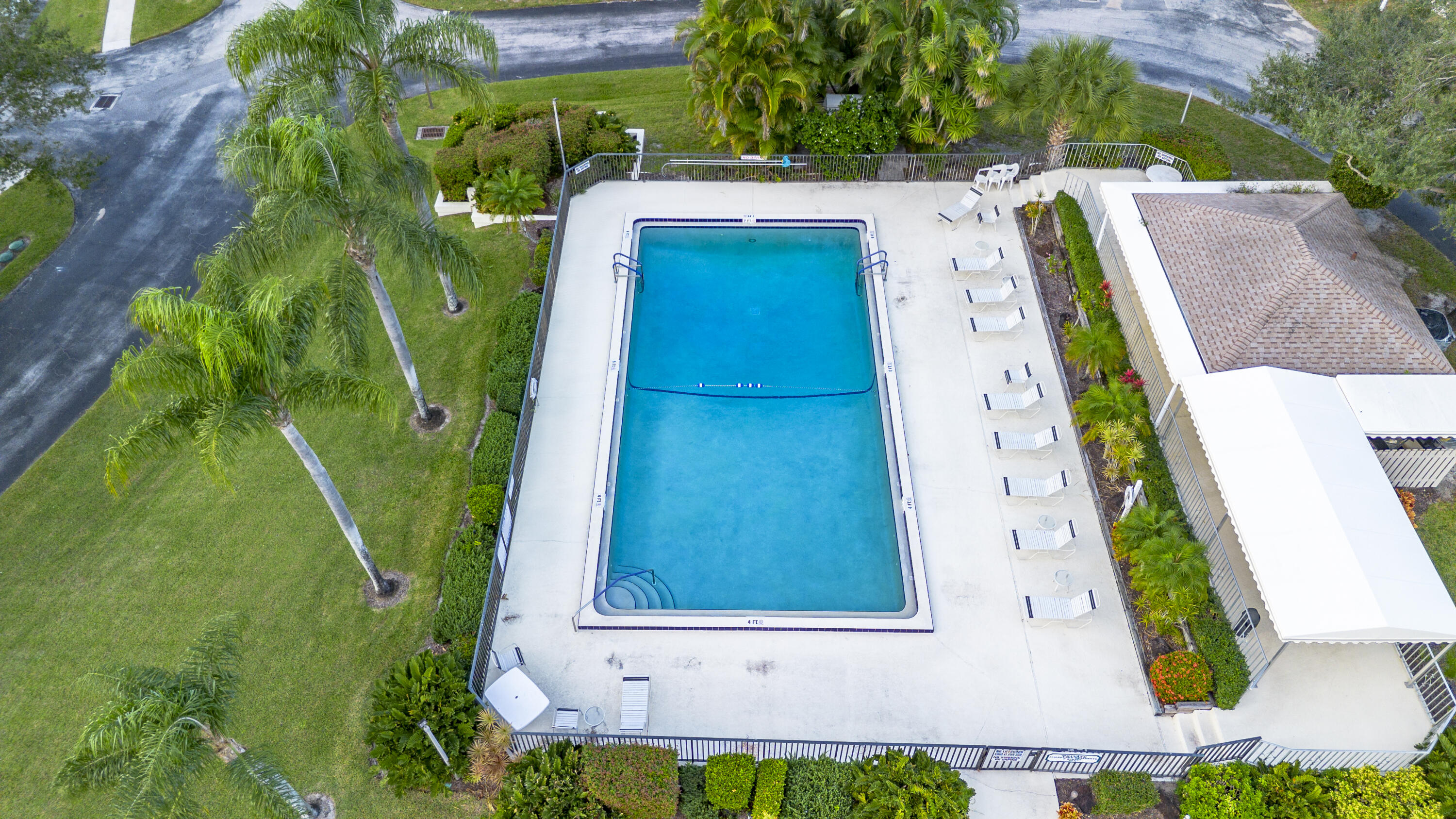 7427 SE Jamestown Terrace