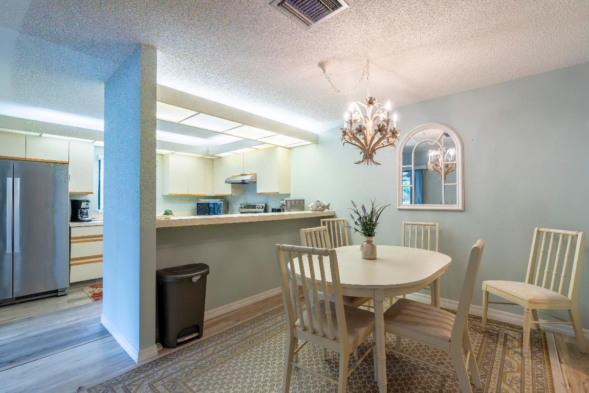 7427 SE Jamestown Terrace