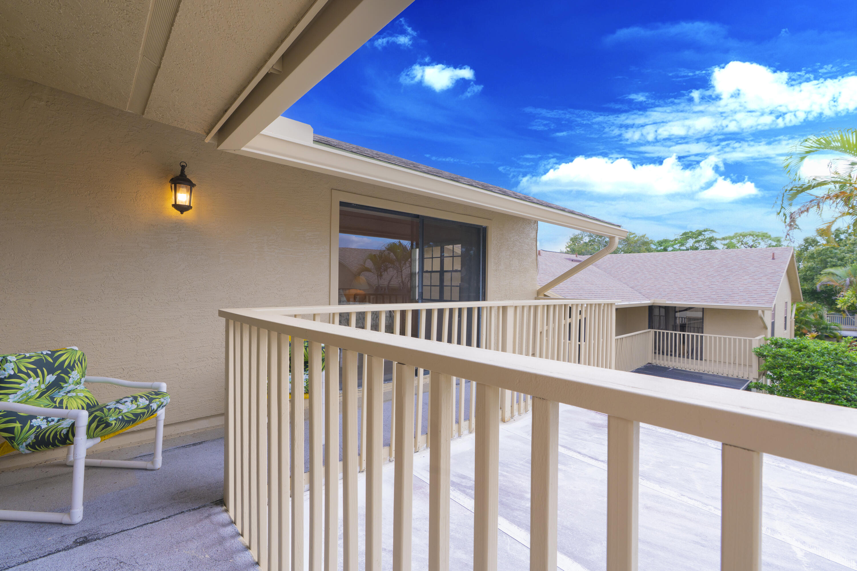 7427 SE Jamestown Terrace