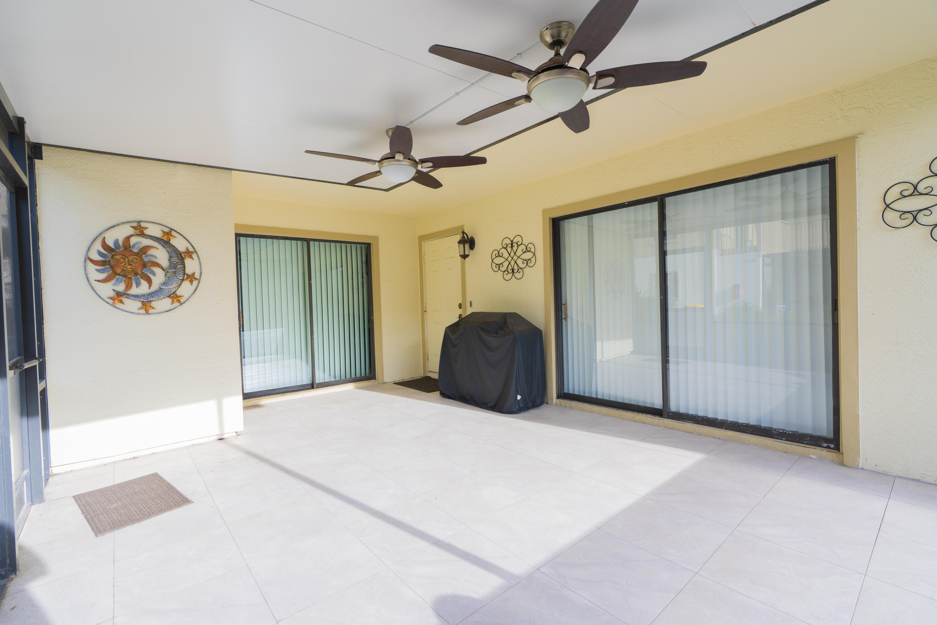 7427 SE Jamestown Terrace