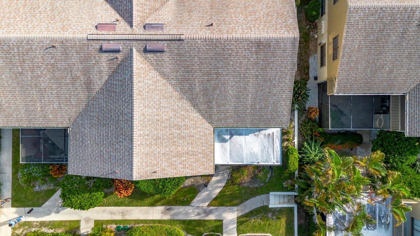 7427 SE Jamestown Terrace