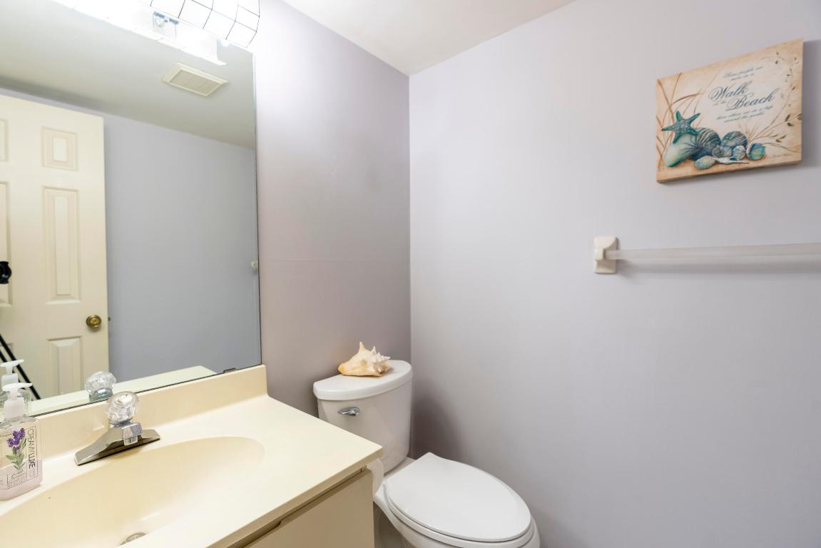 7427 SE Jamestown Terrace