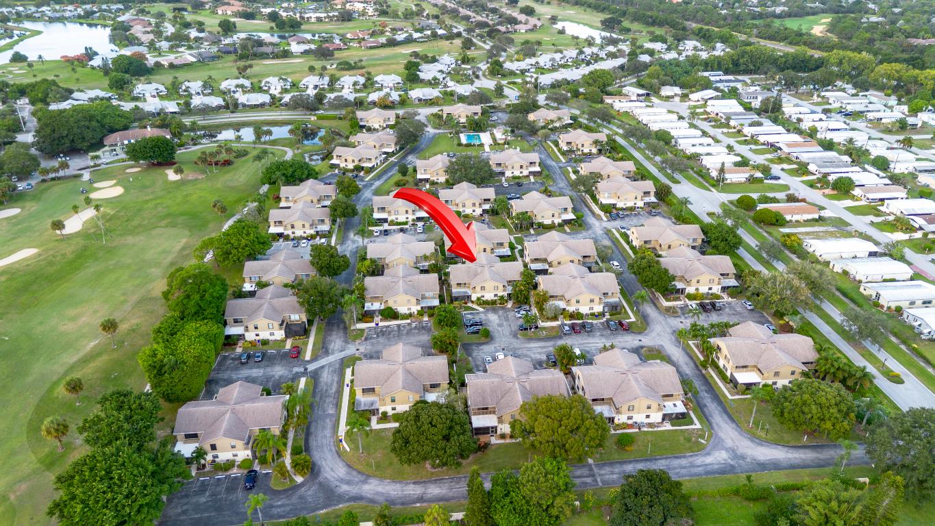 7427 SE Jamestown Terrace