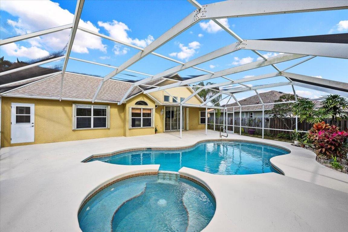 184 SW Hide Place, Port St. Lucie