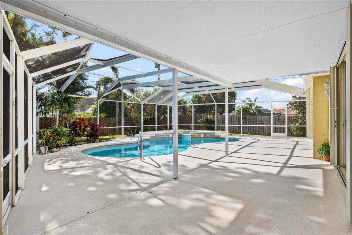 184 SW Hide Place, Port St. Lucie