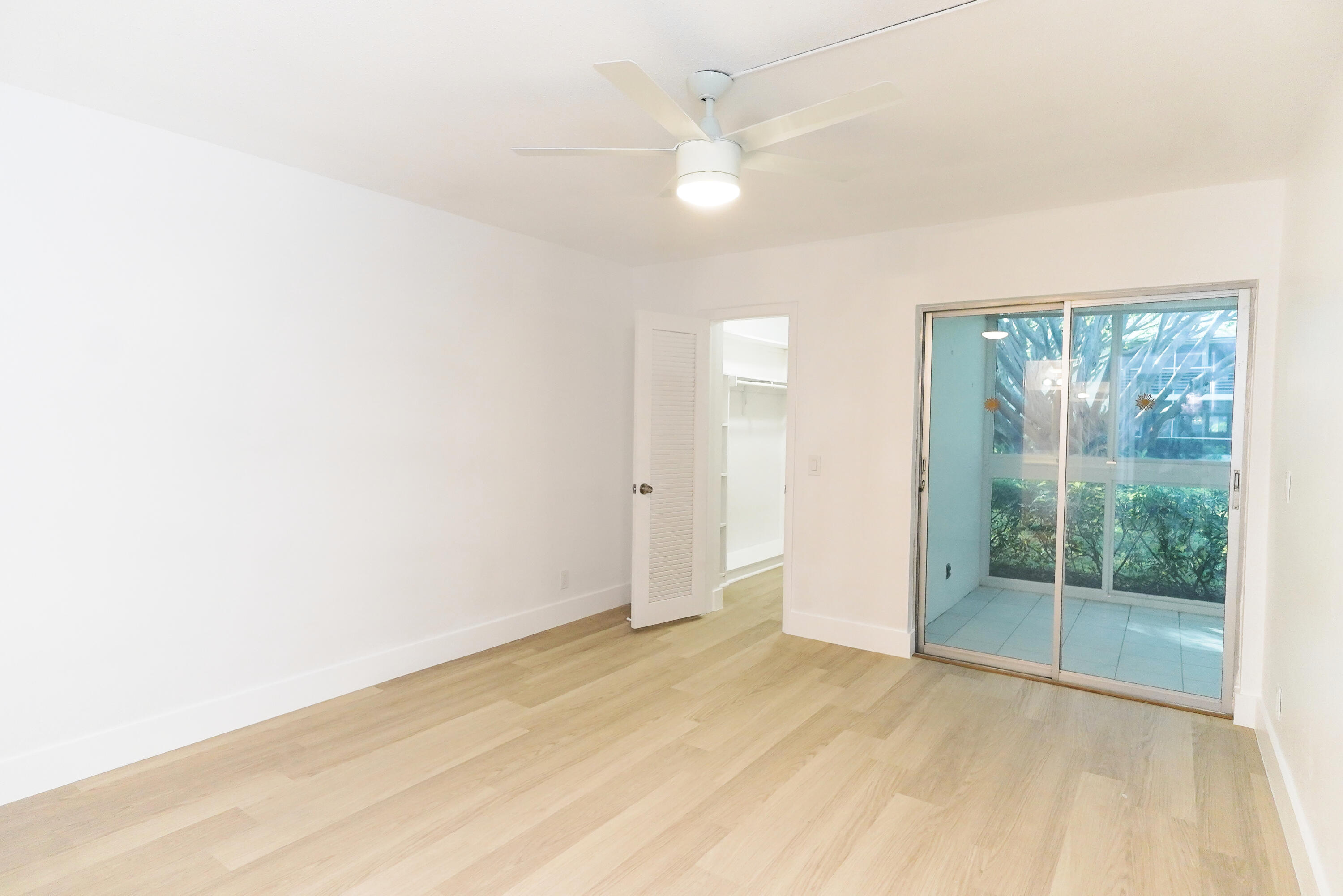 7 Westwood Avenue 102c