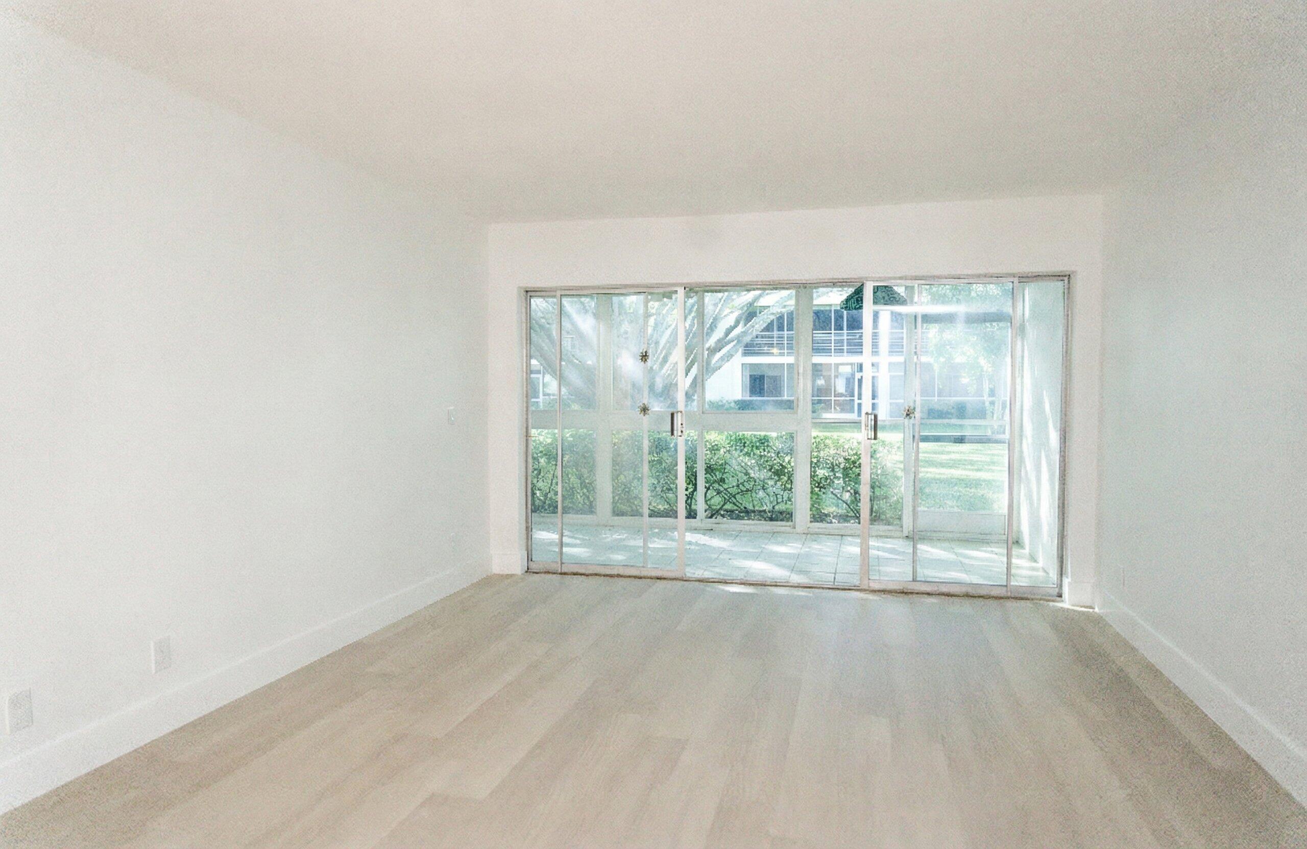 7 Westwood Avenue 102c