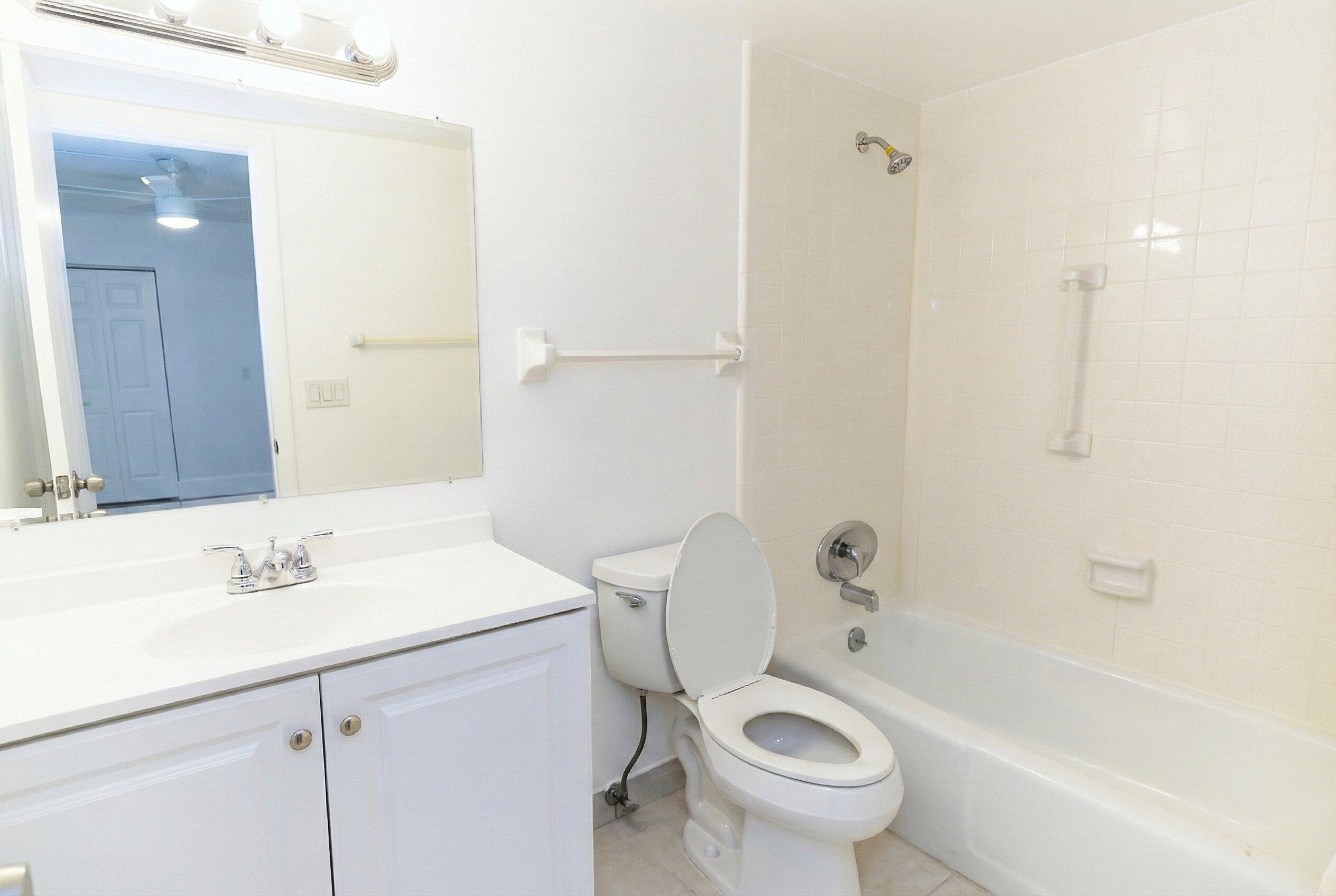 7 Westwood Avenue 102c