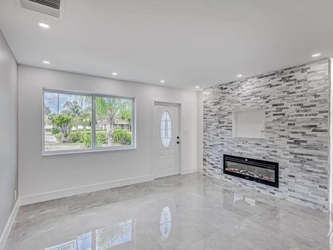 855 Date Palm Drive