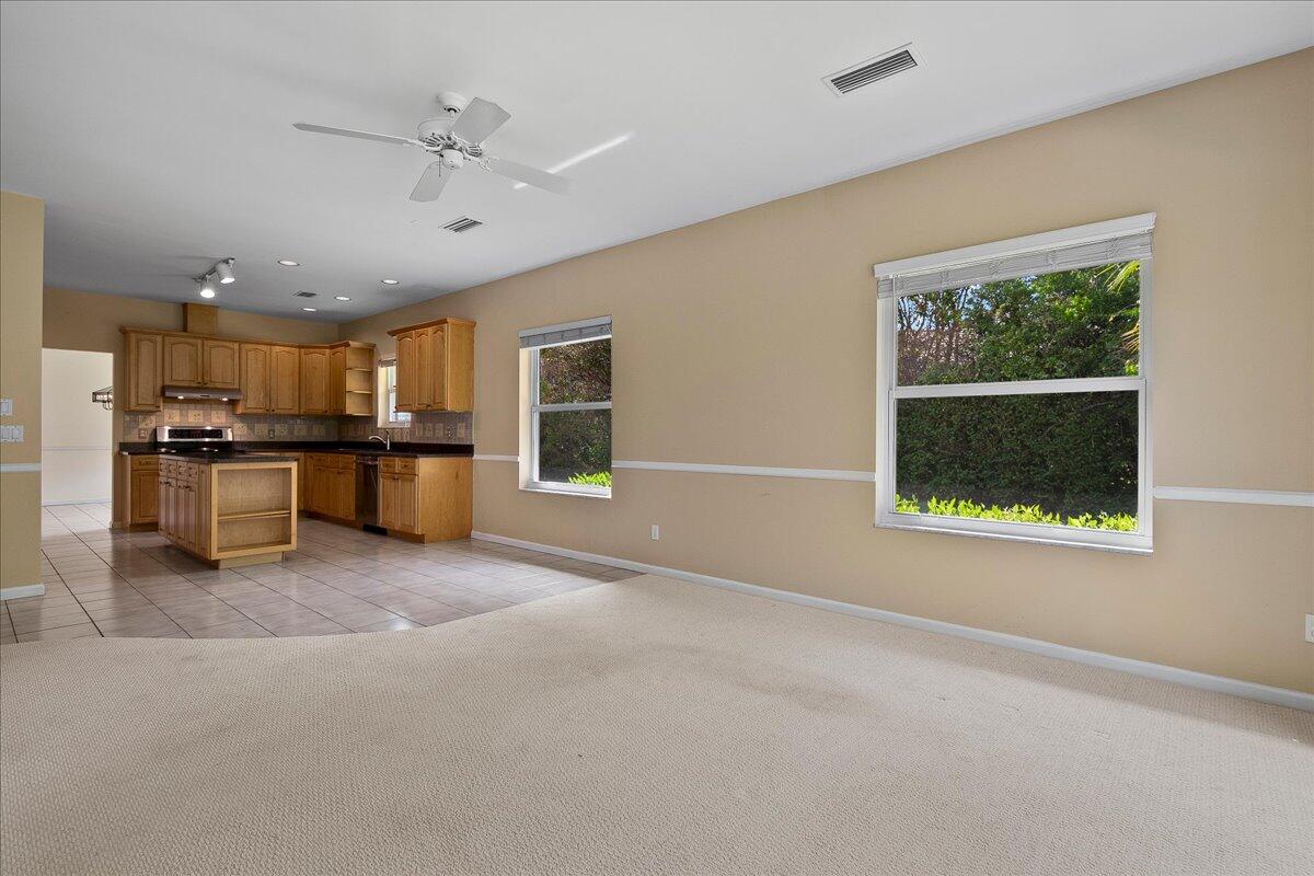 9953 SE Mahogany Way