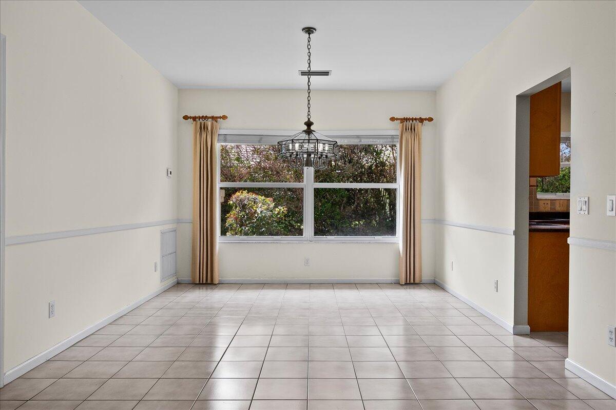 9953 SE Mahogany Way