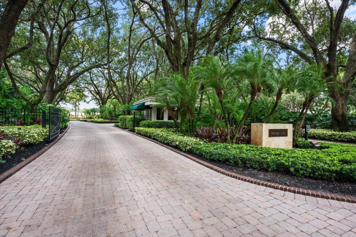 9953 SE Mahogany Way